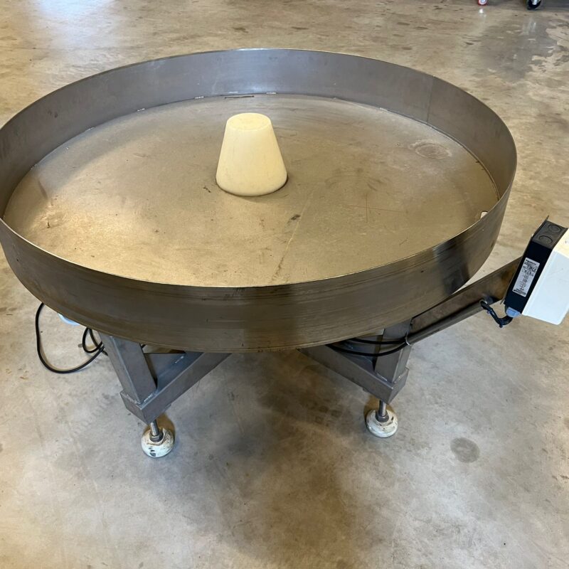 lazy-susan-table-1 lazy-susan-table-1